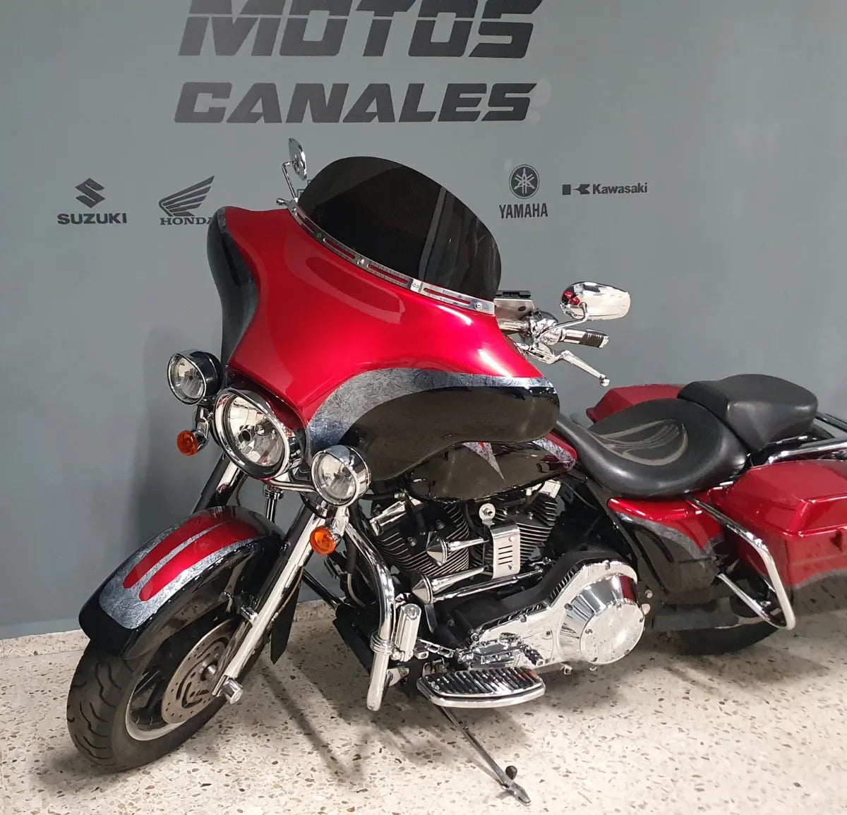 Harley-Davidson Electra Glide Classic Rockford – 2006 (Audio Premium)