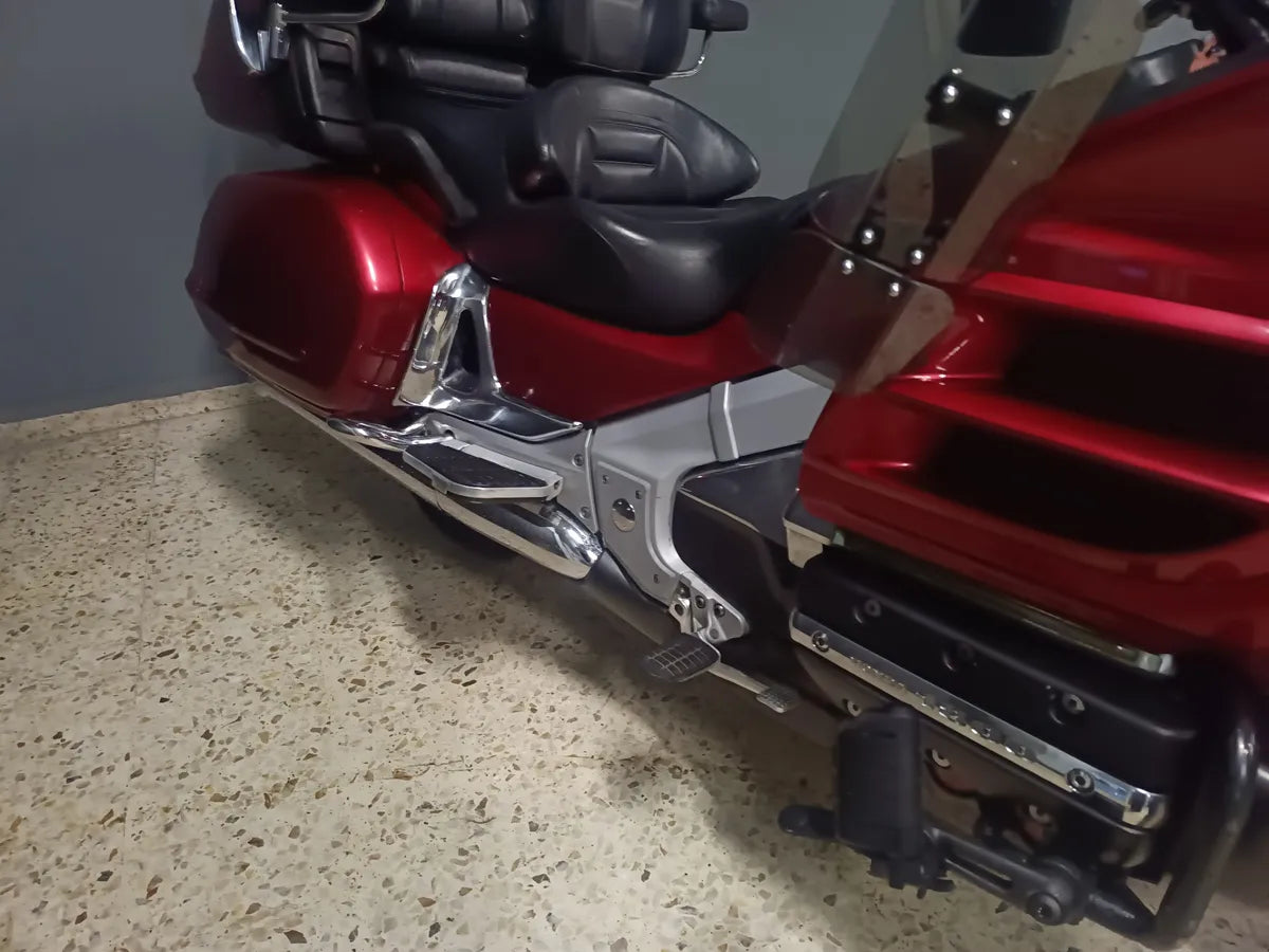 Honda Goldwing GL1800 – 2003 (Touring Premium)