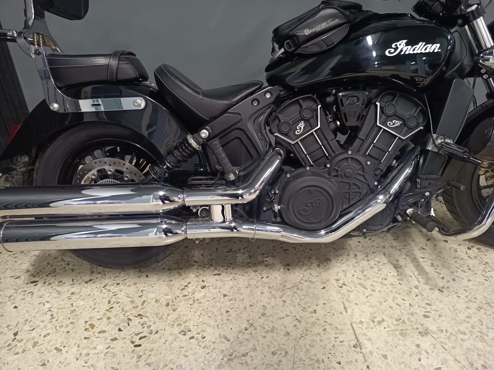Indian Scout Sixty Abs 1000c.c. Año 2022