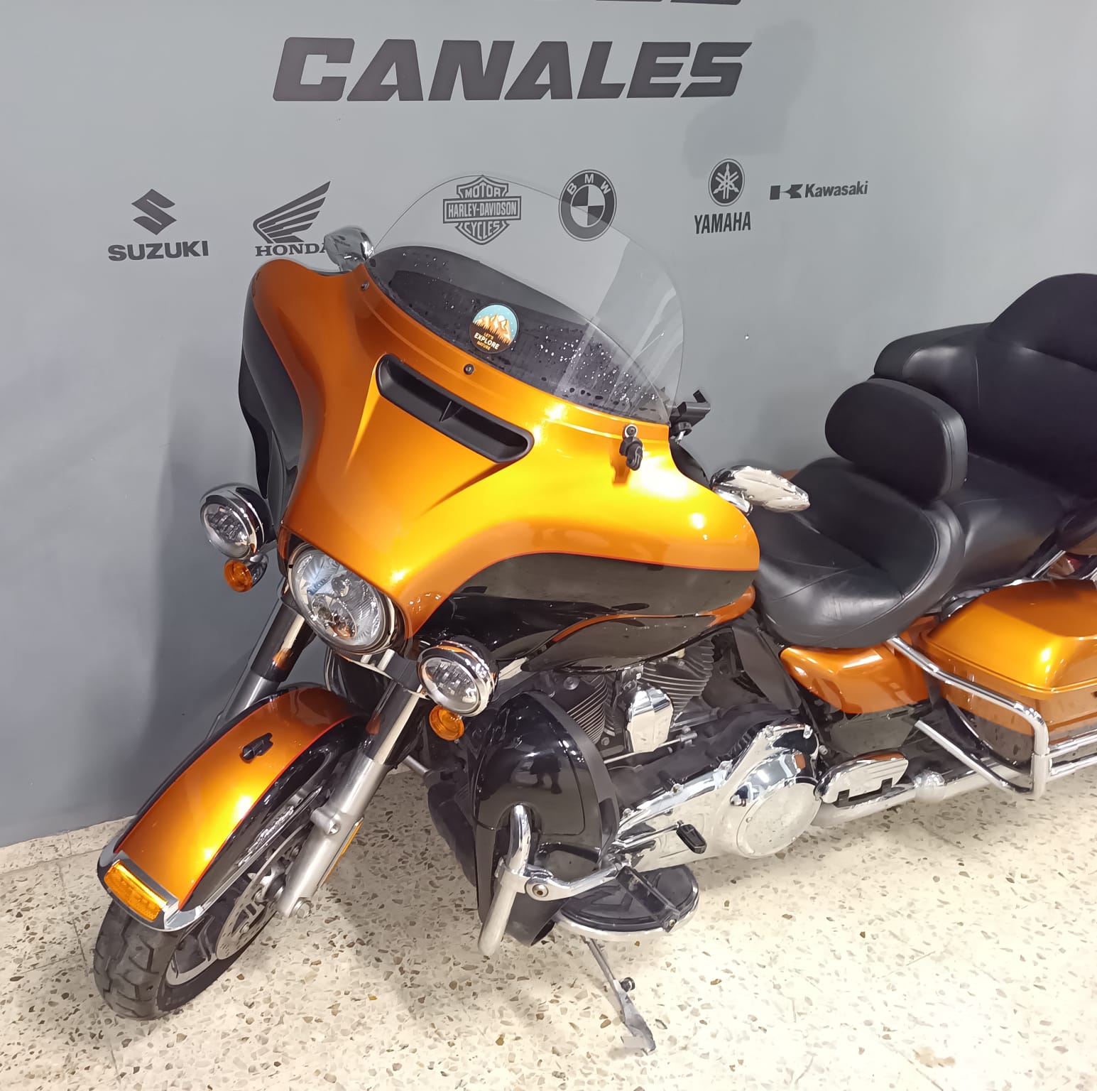 Harley Davidson FLHTK UltraLimited 1700c.c. Año 2016