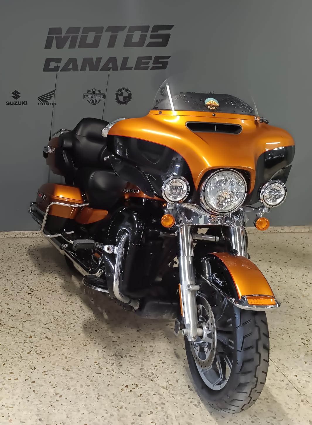 Harley Davidson FLHTK UltraLimited 1700c.c. Año 2016
