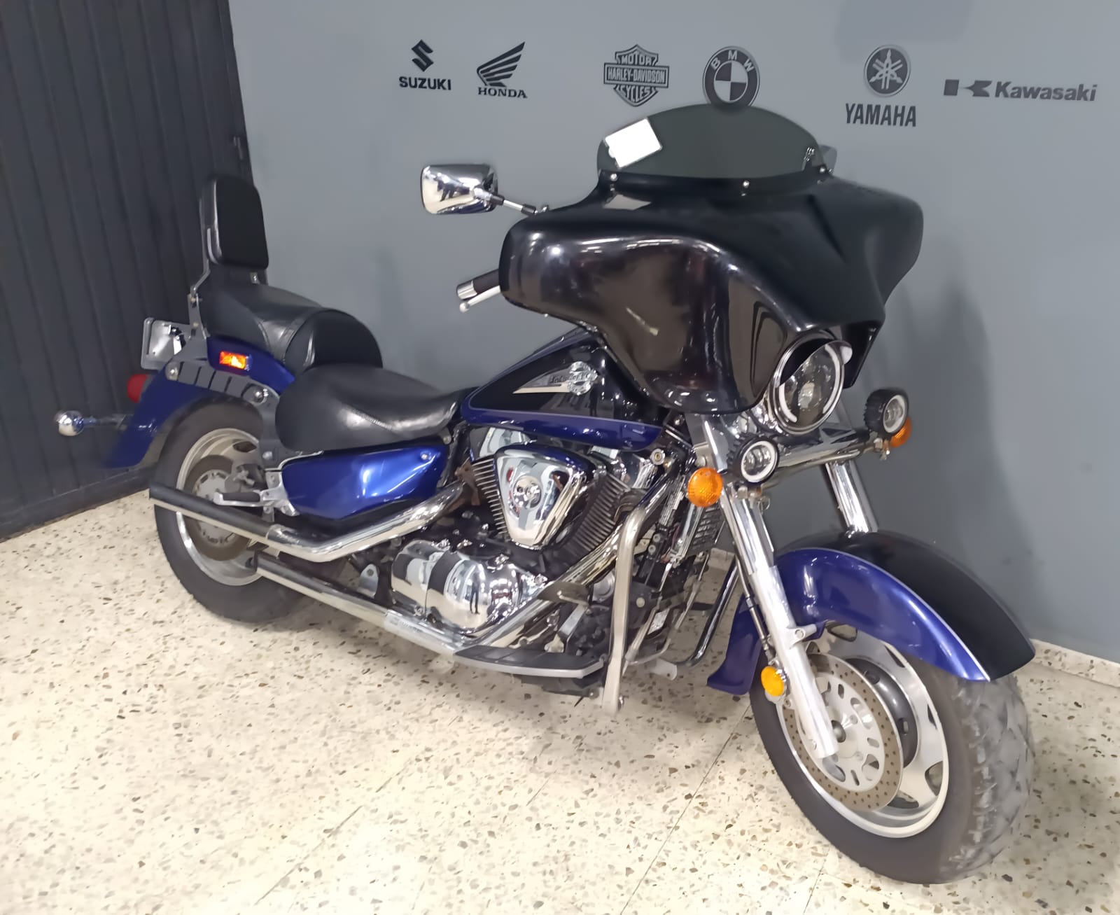 Suzuki Intruder LC 1500c.c. Año 2001