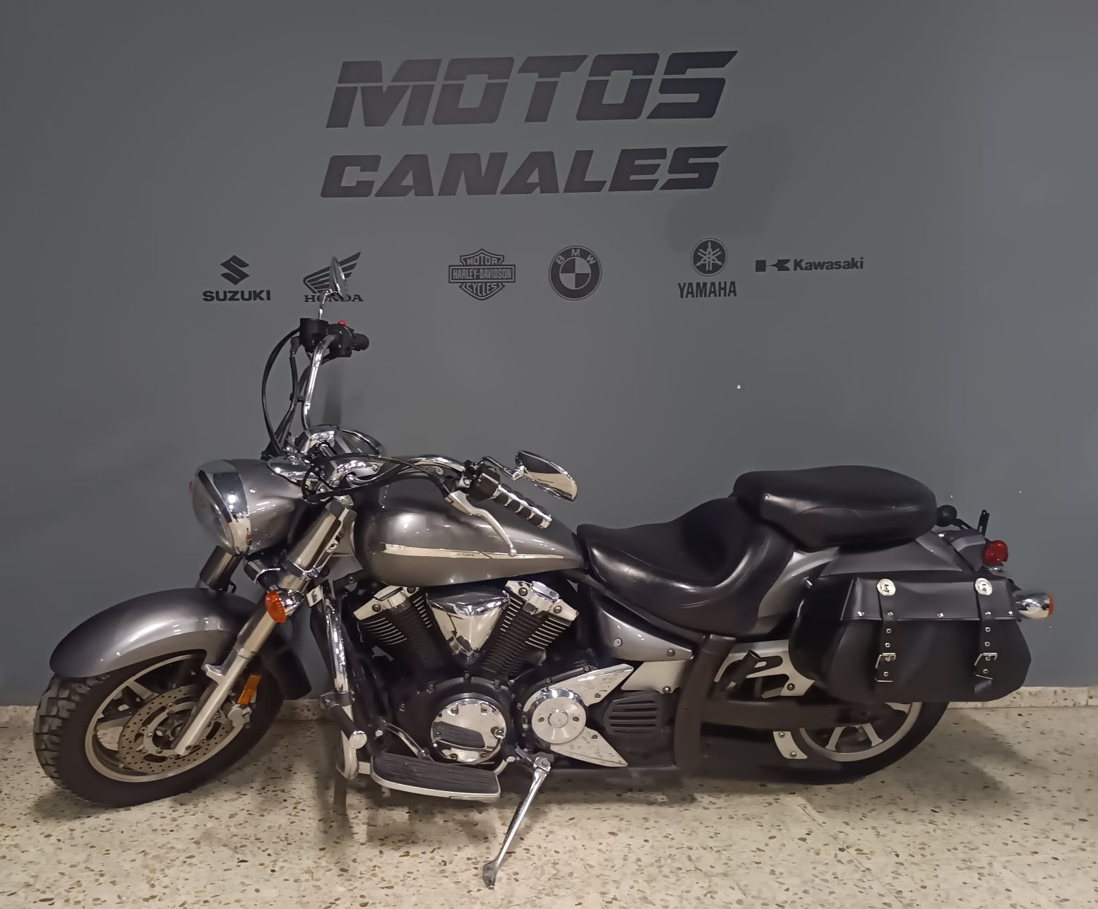 Yamaha V-Star 1300c.c. Año 2008