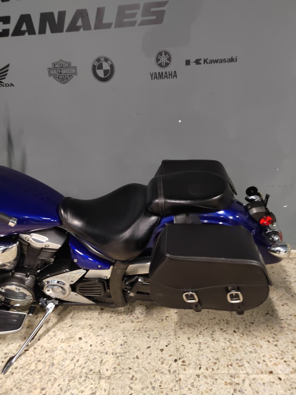 YAMAHA XVS13AW/C V-STAR 1300C.C. AÑO 2007
