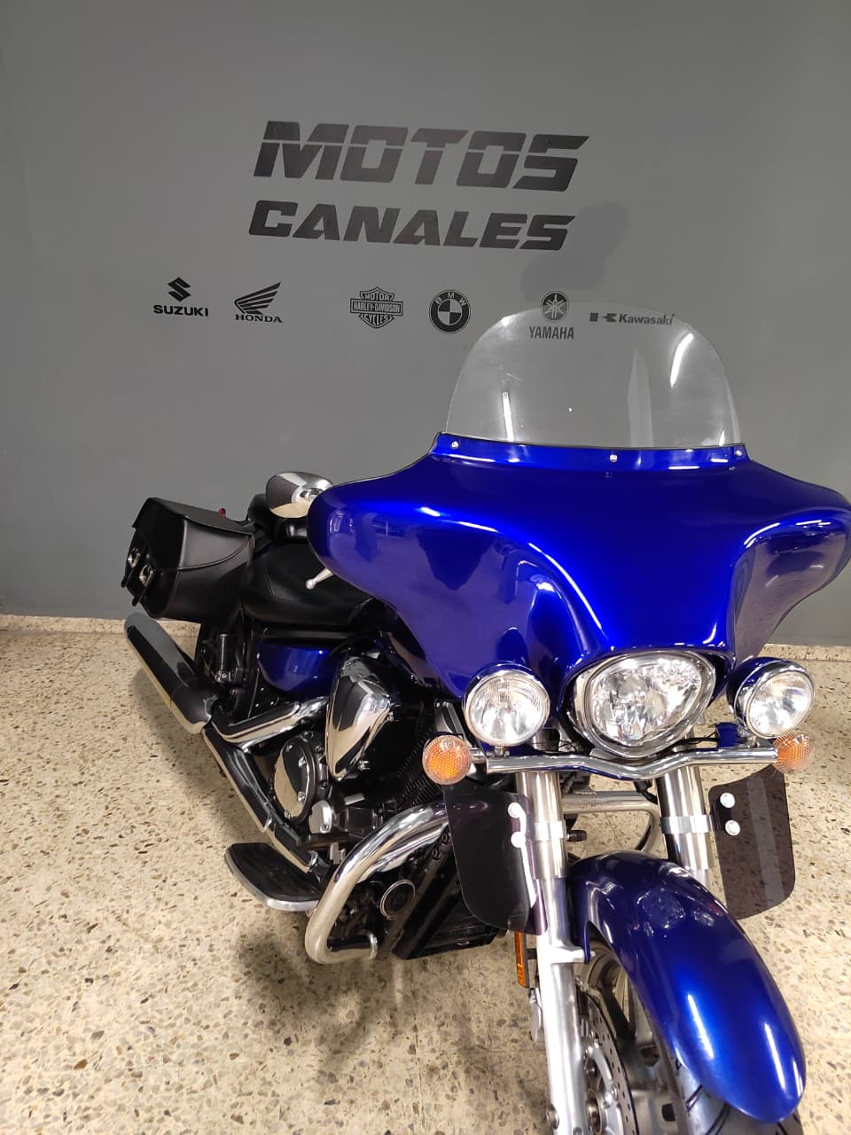 YAMAHA XVS13AW/C V-STAR 1300C.C. AÑO 2007