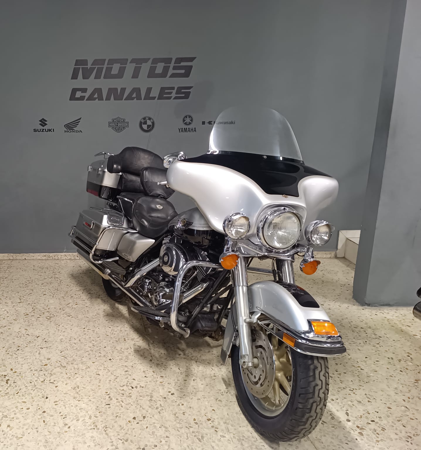 Harley Davidson Ultraclassic Electraglide 100 Ann Año 2003