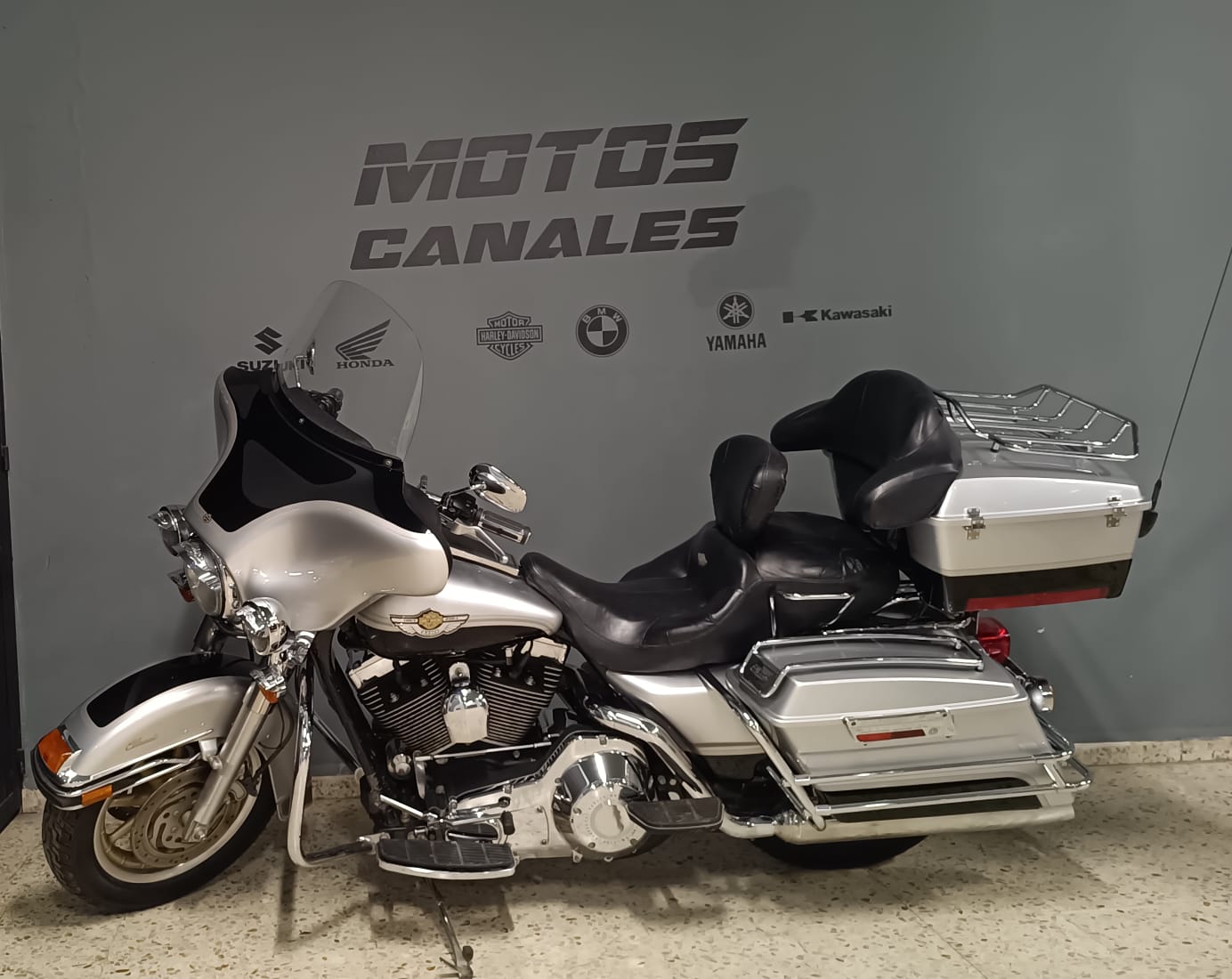 Harley Davidson Ultraclassic Electraglide 100 Ann Año 2003