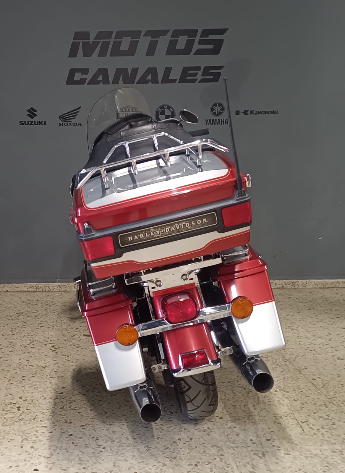 Harley-Davidson Ultra Classic Electra Glide 1450 – 2004 (Touring Premium)