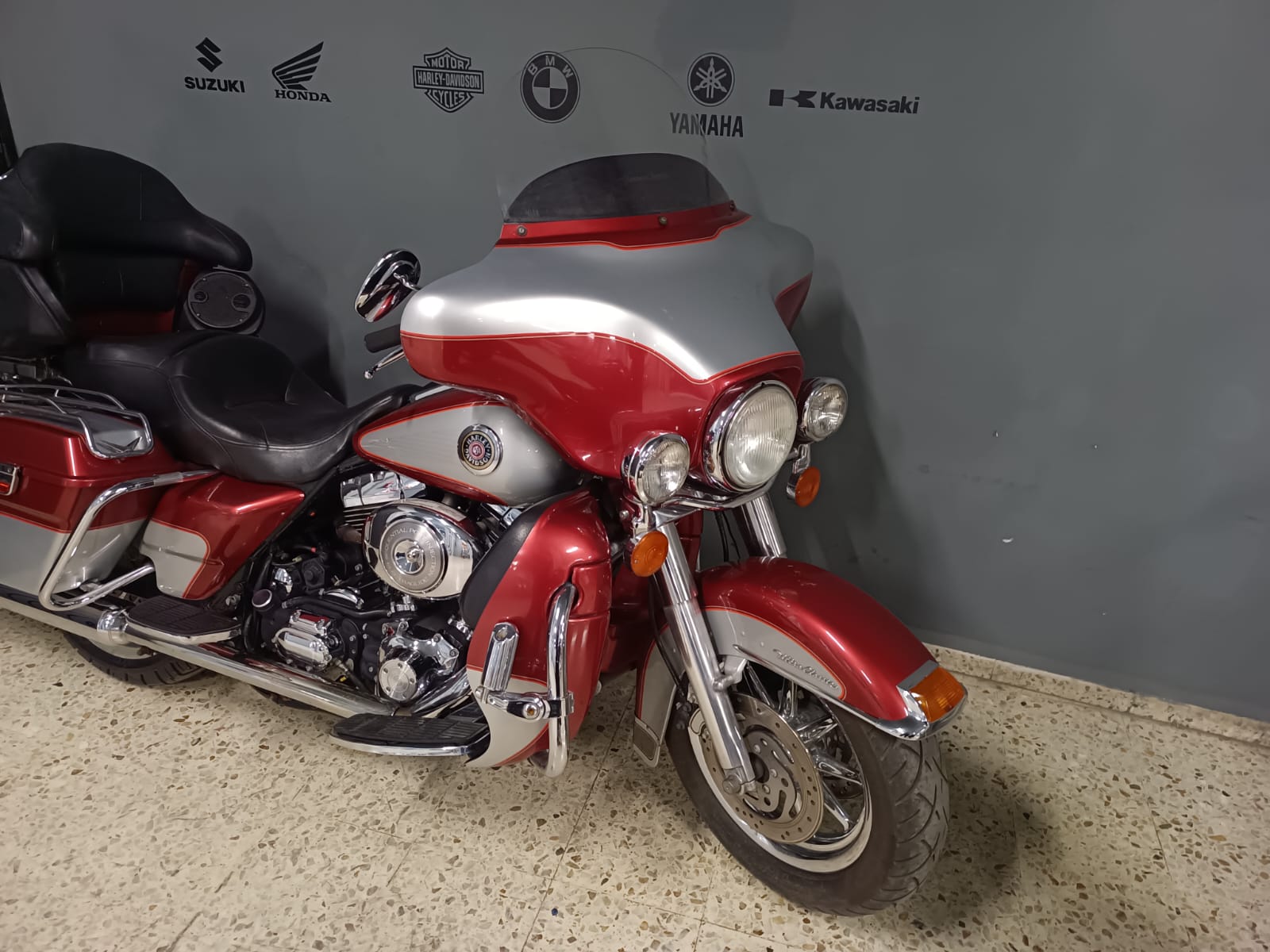 Harley-Davidson Ultra Classic Electra Glide 1450 – 2004 (Touring Premium)