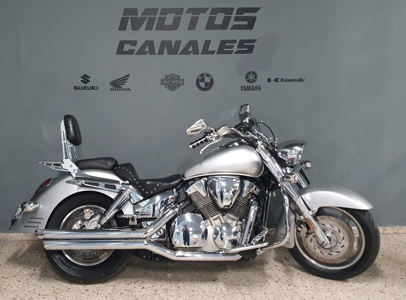 Honda VTX 1300c.c. Año 2006