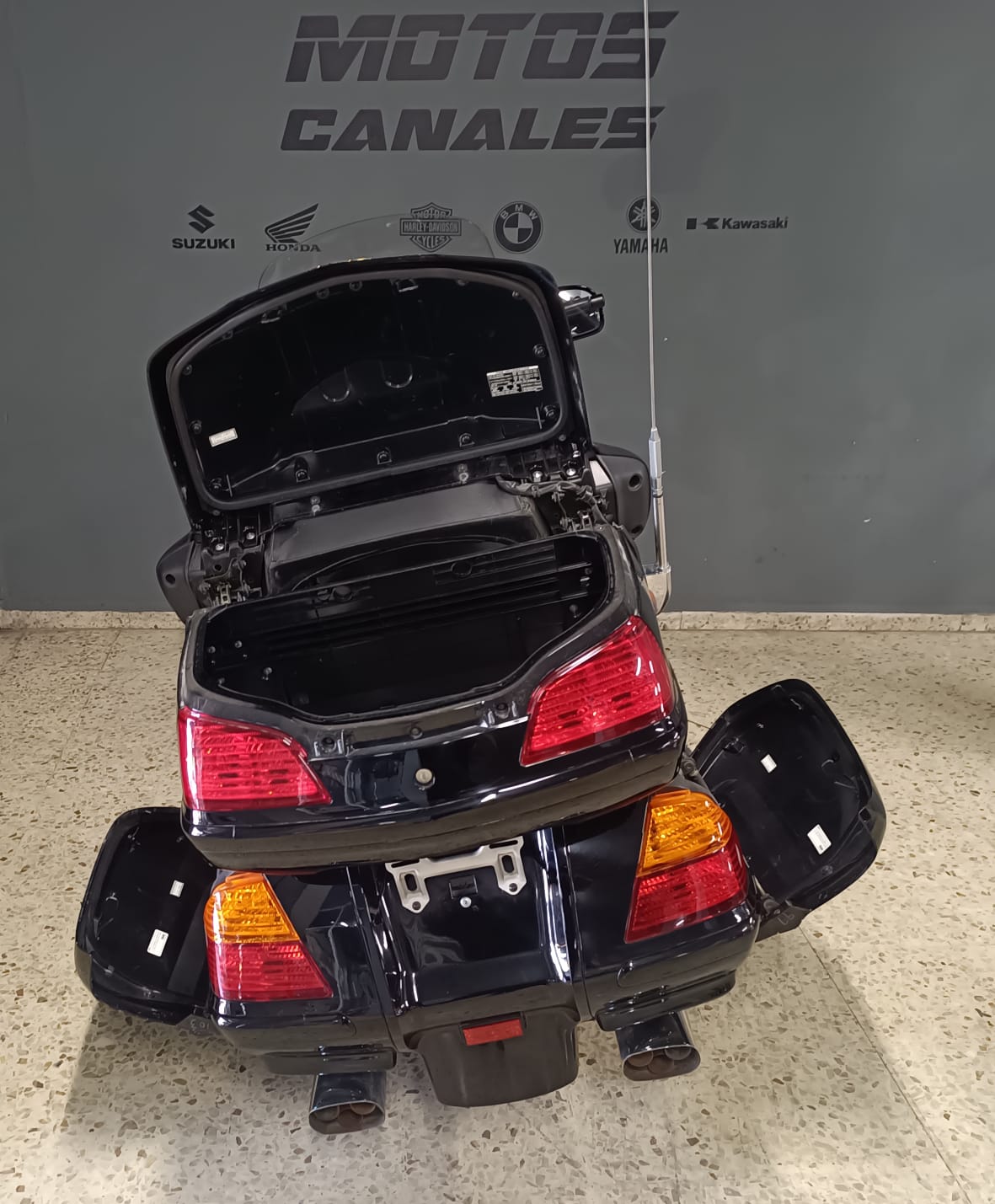 Honda Goldwing GL 1800c.c. Año 2001