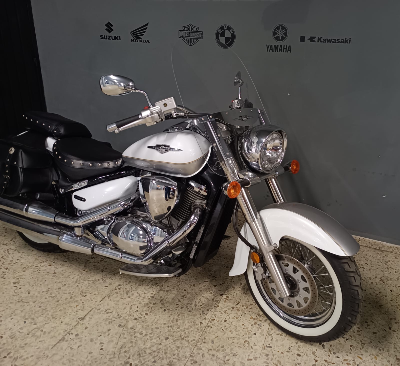 Suzuki Boulevard C50 Tourer 800c.c. Año 2013